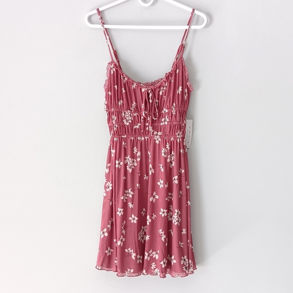 Kirious Los Angeles Dresses & Skirts - NEW Kirious LA Sundress Spaghetti Straps Lace Dusty Rose Pink WhiteFloral Medium